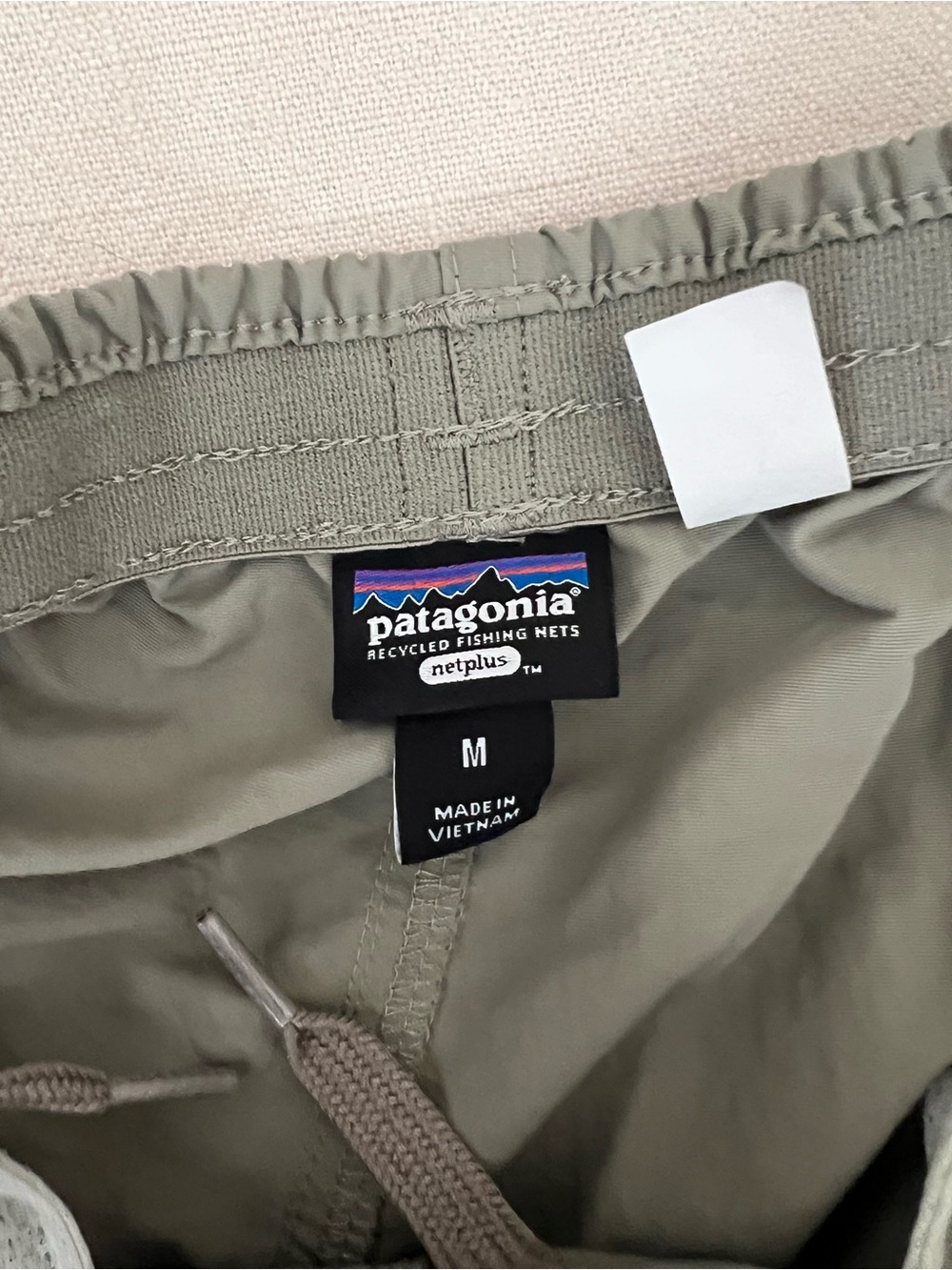 Patagonia Women’s Baggies Shorts M - Picture 3 of 3